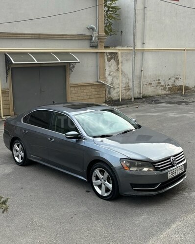 Volkswagen Passat 2012, 214,500 km - 2.5 l - Bakı