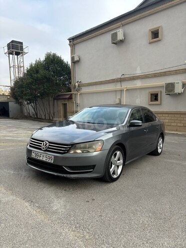 Volkswagen Passat 2012, 214,500 km - 2.5 l - Bakı