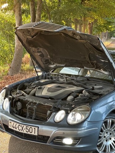 Mercedes E 350 2005, 310,000 km - 3.5 l - Bakı