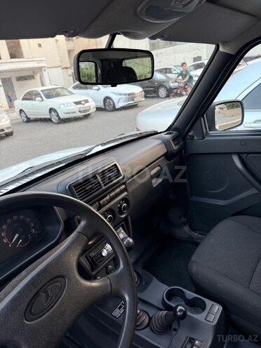LADA (VAZ) Niva 2023, 128,901 km - 1.7 l - Bakı