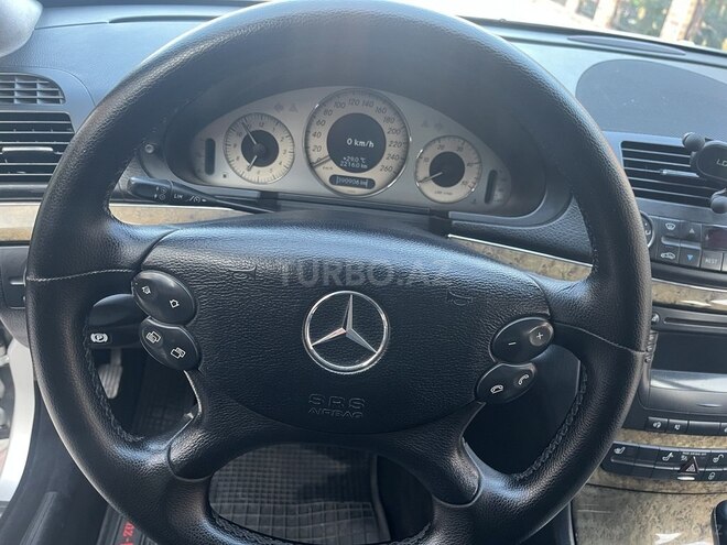 Mercedes E 220 2006, 390,000 km - 2.2 l - Bakı