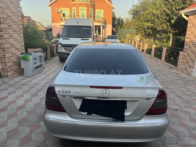 Mercedes E 220 2006, 390,000 km - 2.2 l - Bakı