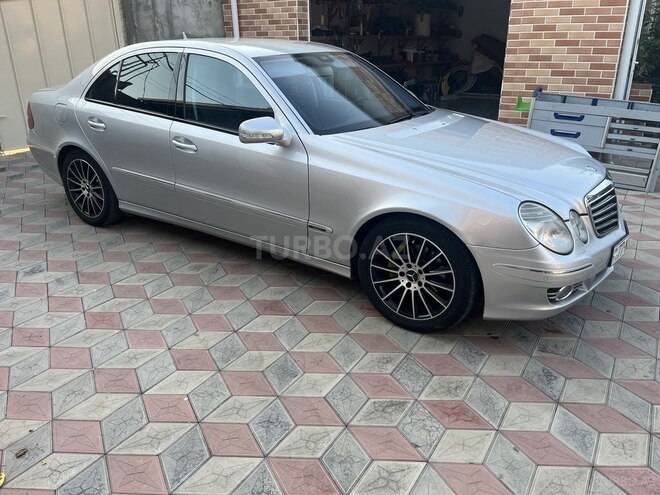Mercedes E 220 2006, 390,000 km - 2.2 l - Bakı