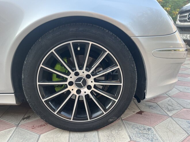 Mercedes E 220 2006, 390,000 km - 2.2 l - Bakı