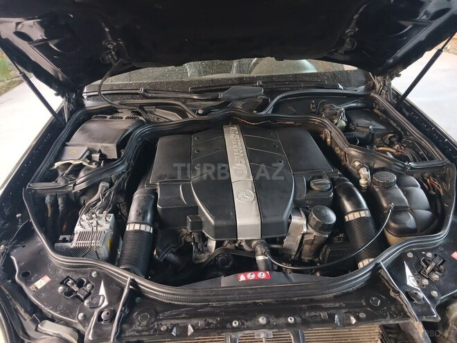 Mercedes E 240 2004, 364,000 km - 2.6 l - Sabirabad