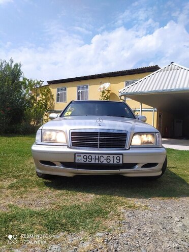 Mercedes C 220 d 1999, 800,000 km - 2.2 l - Ucar