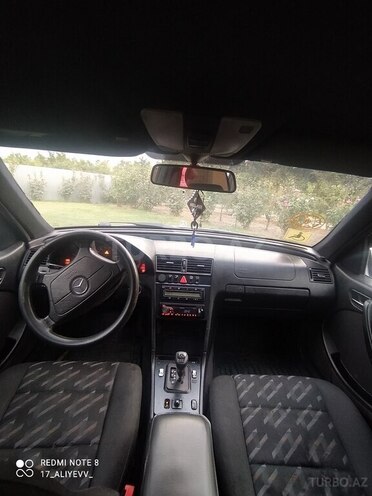 Mercedes C 220 d 1999, 800,000 km - 2.2 l - Ucar