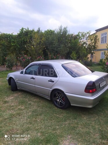 Mercedes C 220 d 1999, 800,000 km - 2.2 l - Ucar