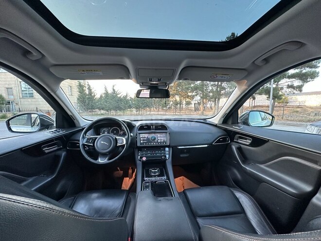 Jaguar F-Pace R 2017, 130,000 km - 2.0 l - Bakı