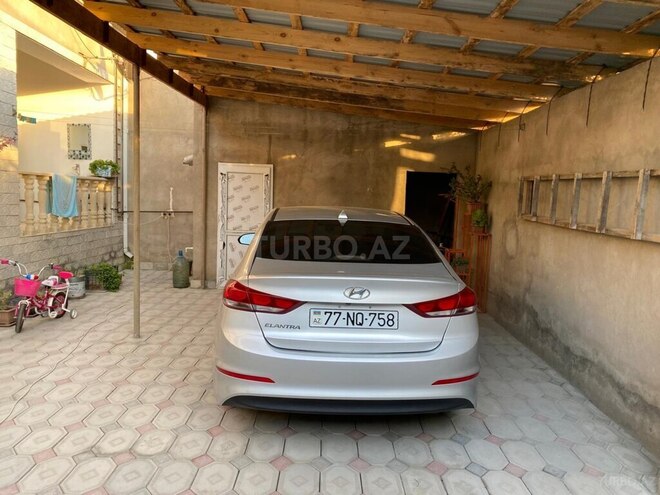 Hyundai Elantra 2016, 217,772 km - 2.0 l - Bakı