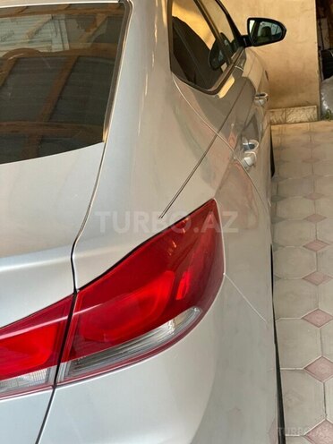 Hyundai Elantra 2016, 217,772 km - 2.0 l - Bakı