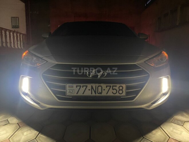 Hyundai Elantra 2016, 217,772 km - 2.0 l - Bakı