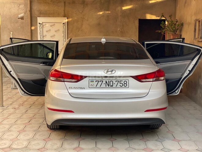 Hyundai Elantra 2016, 217,772 km - 2.0 l - Bakı
