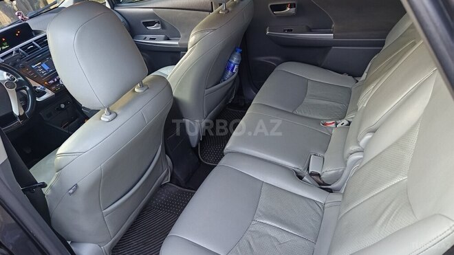 Toyota Prius V 2012, 384,694 km - 1.8 l - Bakı