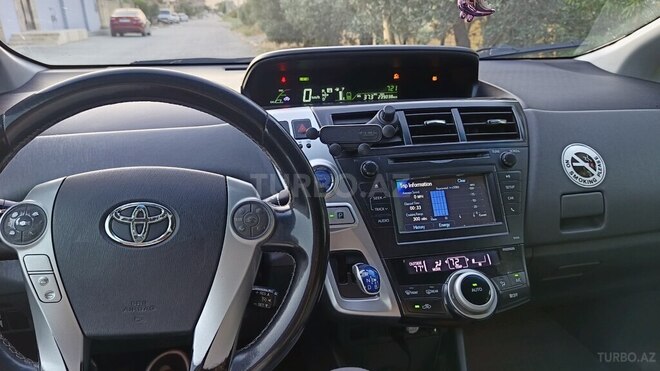 Toyota Prius V 2012, 384,694 km - 1.8 l - Bakı