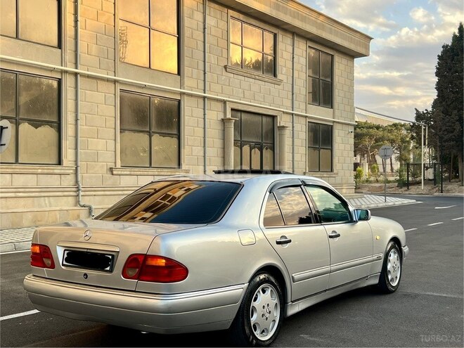 Mercedes E 240 1997, 248,546 km - 2.4 l - Bakı