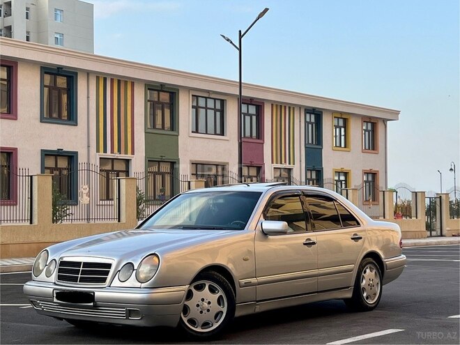 Mercedes E 240 1997, 248,546 km - 2.4 l - Bakı