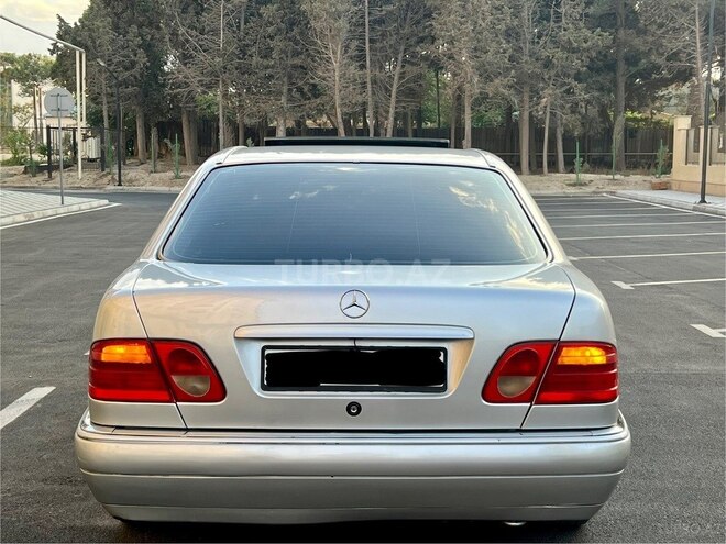 Mercedes E 240 1997, 248,546 km - 2.4 l - Bakı