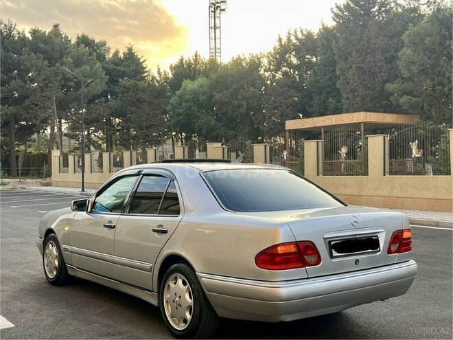 Mercedes E 240 1997, 248,546 km - 2.4 l - Bakı
