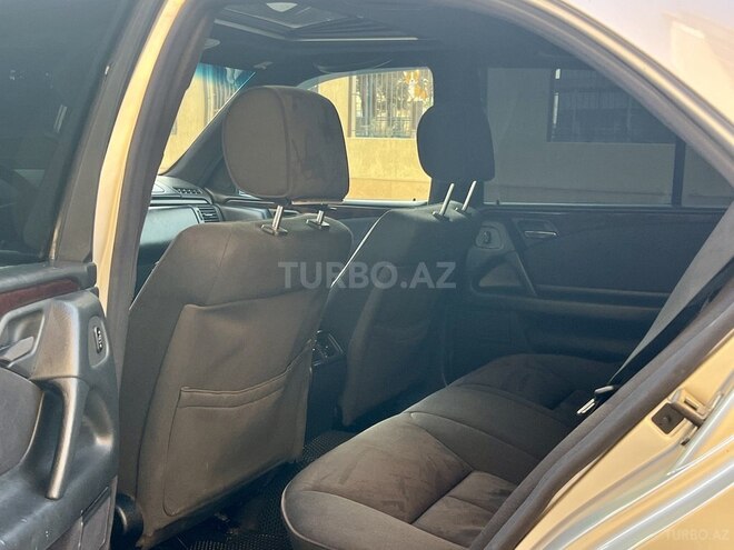 Mercedes E 240 1997, 248,546 km - 2.4 l - Bakı