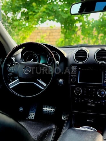 Mercedes GL 550 2009, 152,000 km - 3.5 l - Bakı