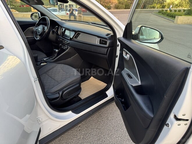 Kia Niro 2019, 120,000 km - 1.6 l - Bakı