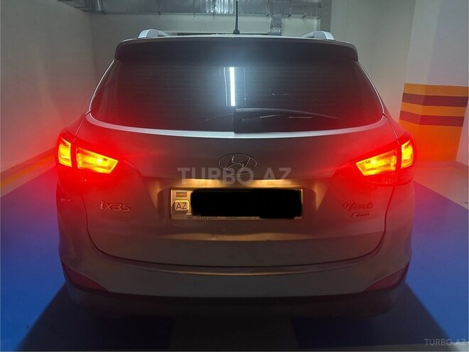 Hyundai ix35 2014, 325,000 km - 2.0 l - Bakı