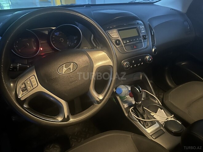 Hyundai ix35 2014, 325,000 km - 2.0 l - Bakı