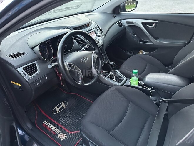 Hyundai Elantra 2015, 165,000 km - 1.8 l - Bakı