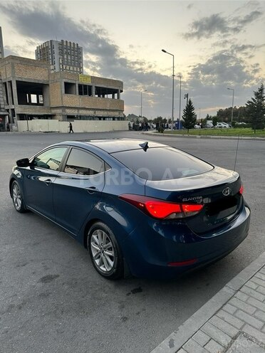 Hyundai Elantra 2015, 165,000 km - 1.8 l - Bakı