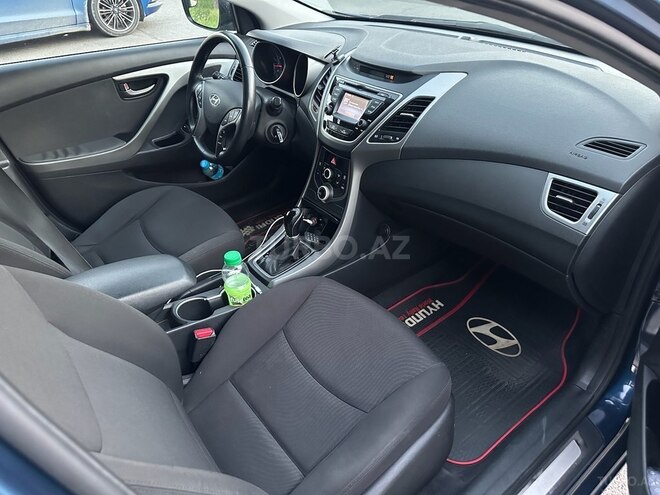 Hyundai Elantra 2015, 165,000 km - 1.8 l - Bakı