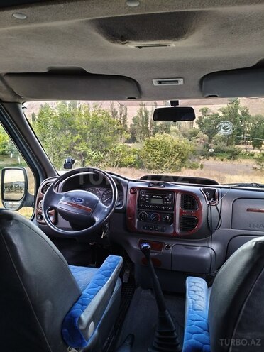 Ford Transit 2001, 595,000 km - 2.4 л - Lerik