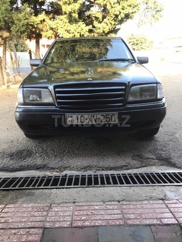 Mercedes C 250 1995, 444,444 km - 2.5 l - Masallı