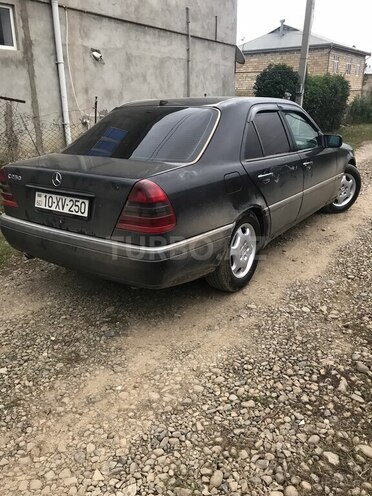 Mercedes C 250 1995, 444,444 km - 2.5 l - Masallı