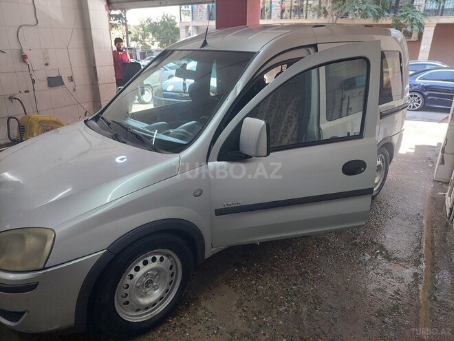 Opel Combo 2005, 450,000 km - 1.7 л - Bakı