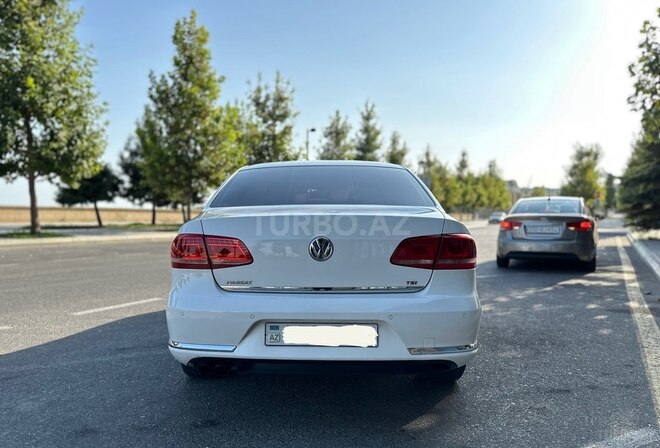Volkswagen Passat 2011, 264,000 km - 2.0 l - Bakı