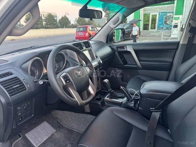 Toyota Land Cruiser Prado 2011, 168,000 km - 2.7 l - Bakı