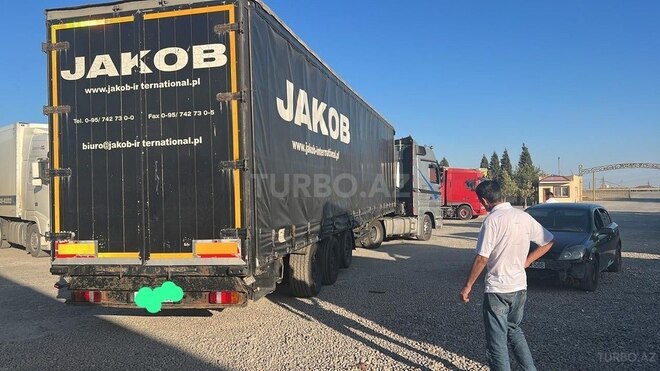 Mercedes Actros 1844 2007, 1,200,000 km - 12.0 л - Bakı