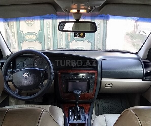 Opel Omega 2002, 336,000 km - 3.2 l - Salyan