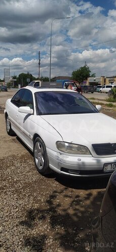 Opel Omega 2002, 336,000 km - 3.2 l - Salyan