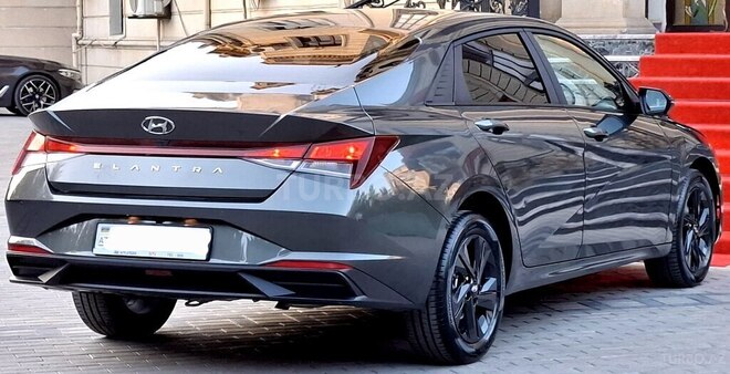 Hyundai Elantra 2022, 40,000 km - 1.6 l - Bakı