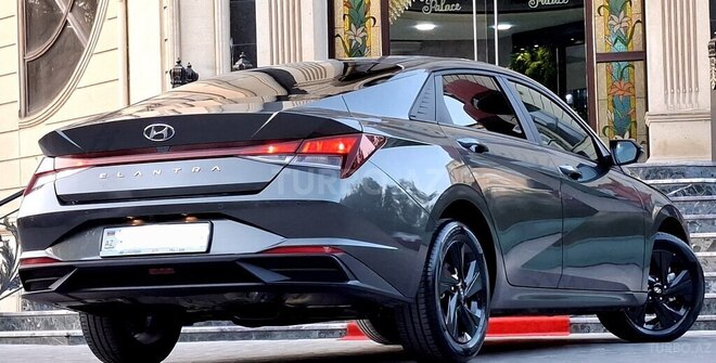 Hyundai Elantra 2022, 40,000 km - 1.6 l - Bakı