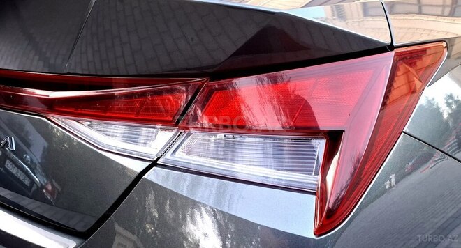 Hyundai Elantra 2022, 40,000 km - 1.6 l - Bakı