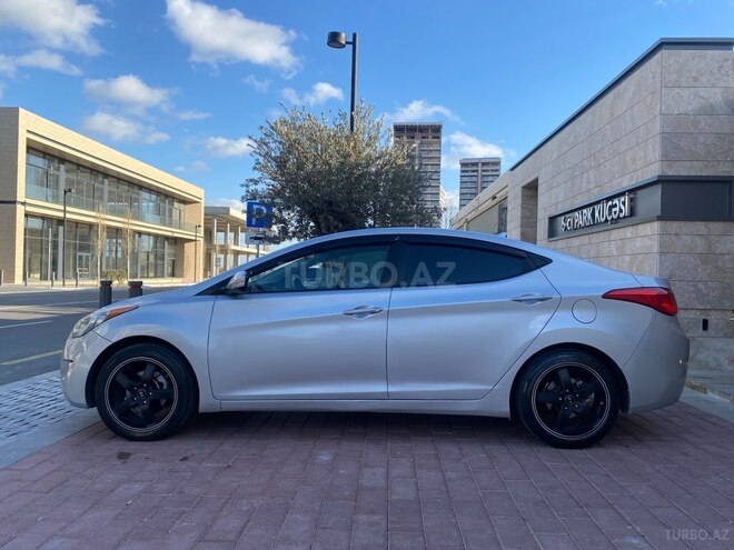 Hyundai Elantra 2011, 238,000 km - 1.8 л - Bakı
