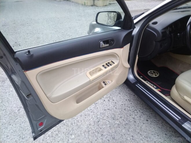 Volkswagen Passat 2001, 452,000 km - 1.8 l - Şamaxı