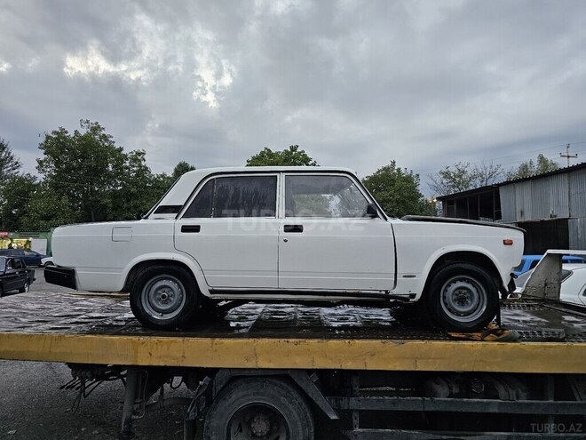 LADA (VAZ) 2107 2002, 26,580 km - 1.6 л - Qəbələ