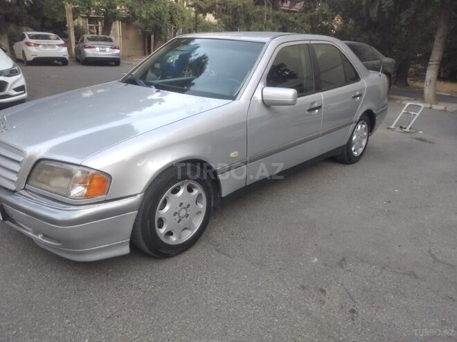 Mercedes C 200 1995, 430,000 km - 2.0 л - Bakı