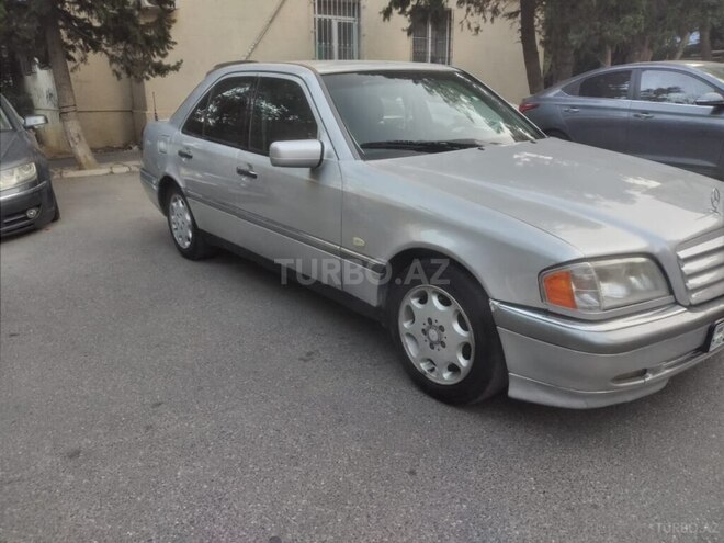 Mercedes C 200 1995, 430,000 km - 2.0 л - Bakı