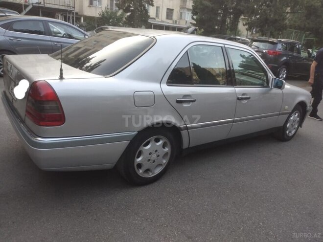 Mercedes C 200 1995, 430,000 km - 2.0 л - Bakı