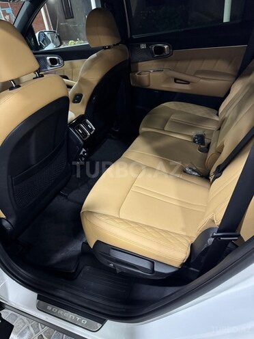 Kia Sorento 2023, 30,000 km - 1.6 l - Masallı